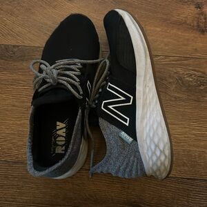 New balance youth size 4. Fits like a size 5ish for women
